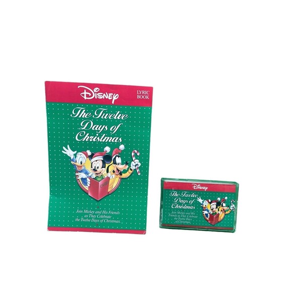 Disney The Twelve Days Of Christmas 1991 W/ Lyric Book cassette Used Vintage - Picture 8 of 16